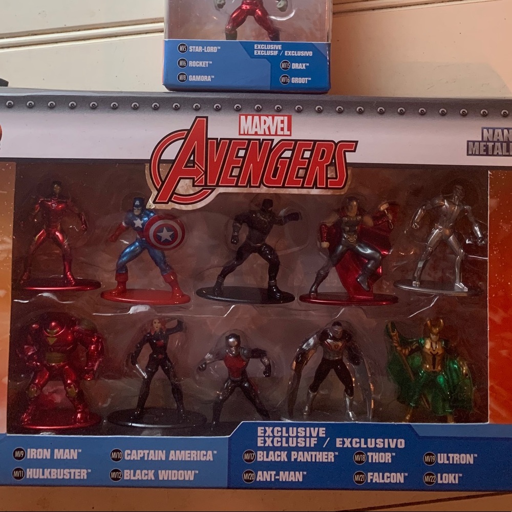 Marvel metal figs Guardians of Galaxy and Avengers